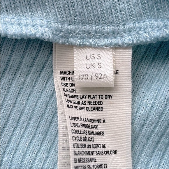 We The Free by Free People Blue Santa Clara V-neck Thermal Shirt. Size Small. - Picture 14 of 15